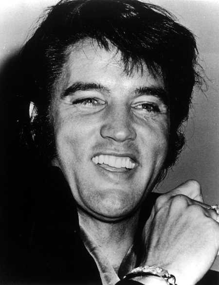 elvis69laughing.jpg